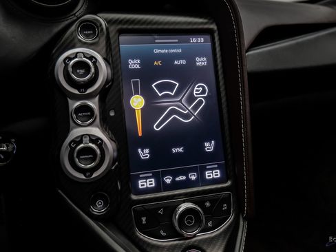 Used 2020 McLaren 720S Luxury RWD image 83