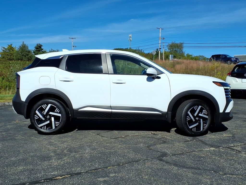 Certified 2025 Nissan Kicks SV FWD image 2