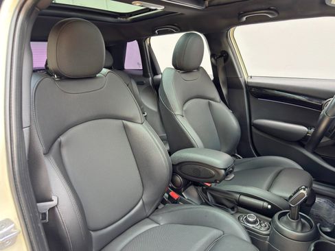 Used 2023 MINI Cooper S FWD image 33