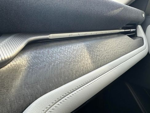 New 2026 Ford Explorer Platinum w/ LUX Leather Package image 22