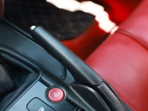 Used 2005 Honda S2000 image 30