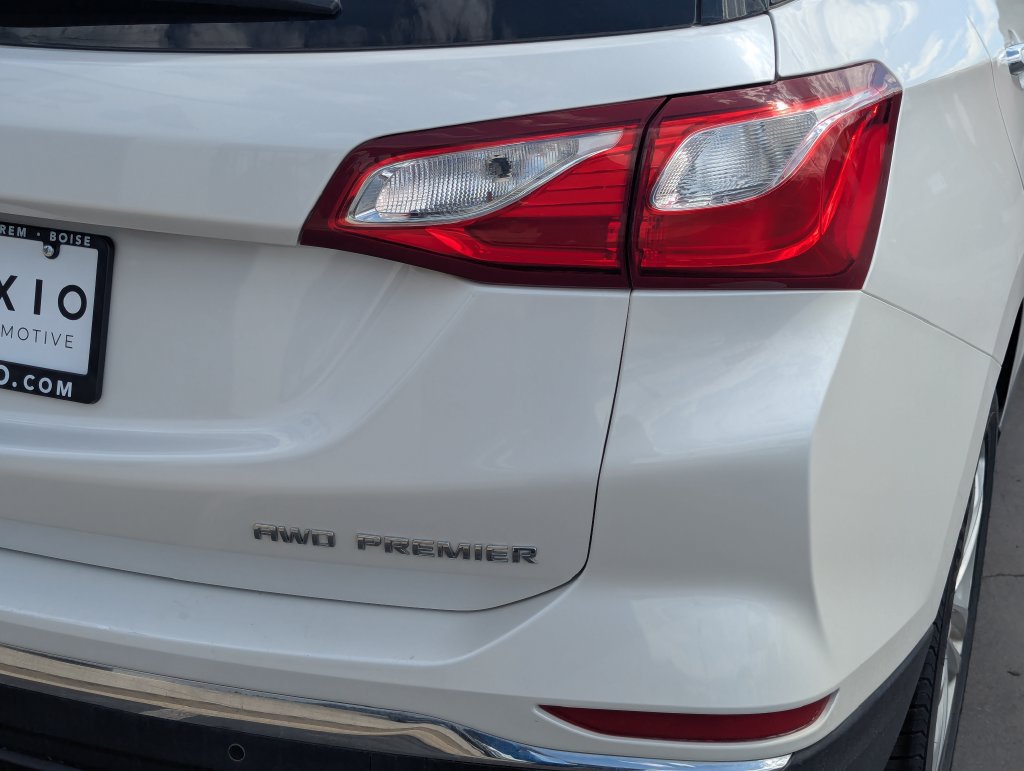 Used 2019 Chevrolet Equinox Premier AWD/4WD image 5