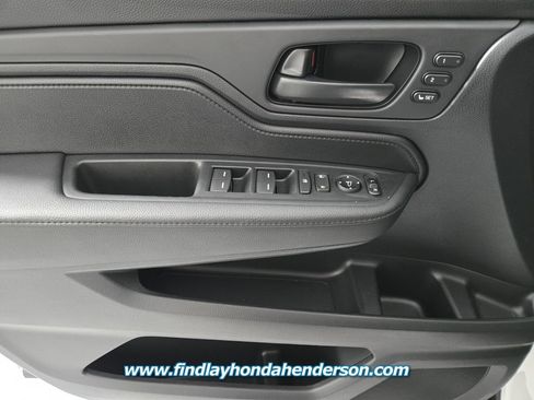 Certified 2026 Honda Odyssey EX-L image 25