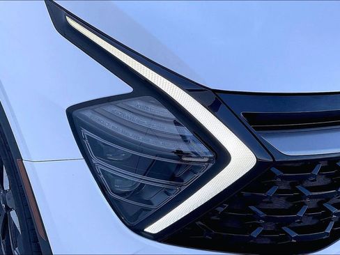 Certified 2024 Kia Sportage X-Line image 28