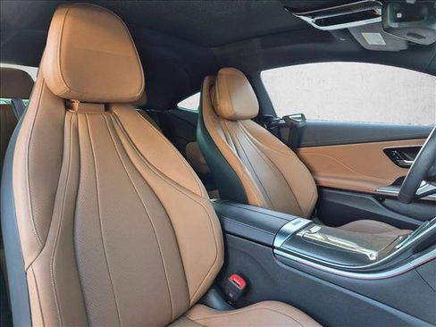 Used 2024 Mercedes-Benz CLE 300 4MATIC Coupe image 19