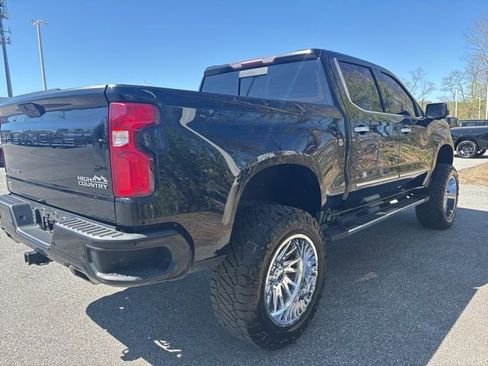 Used 2020 Chevrolet Silverado 1500 High Country image 11