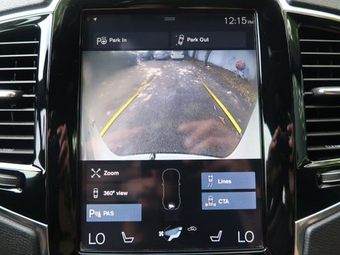 Used 2016 Volvo XC90 T6 Momentum w/ Momentum Plus Package AWD/4WD image 18