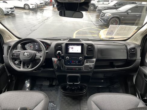 Used 2023 RAM ProMaster 2500 FWD image 16