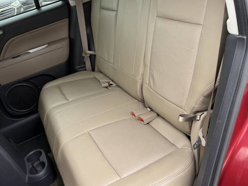 Used 2016 Jeep Compass High Altitude image 19