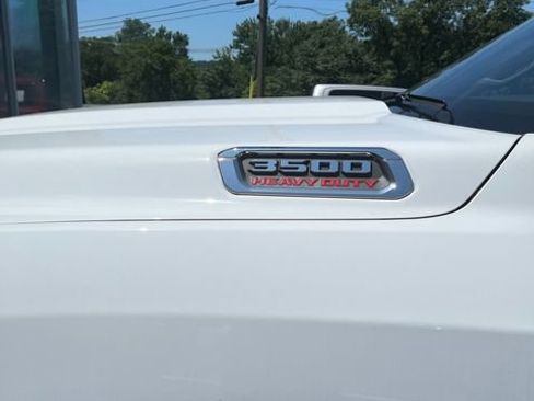 New 2026 RAM 3500 Tradesman AWD/4WD image 12