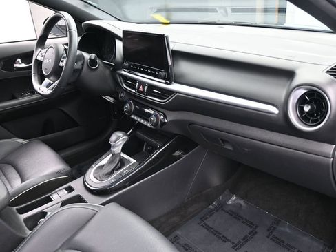 Used 2022 Kia Forte GT-Line w/ GT-Line Premium Package image 51