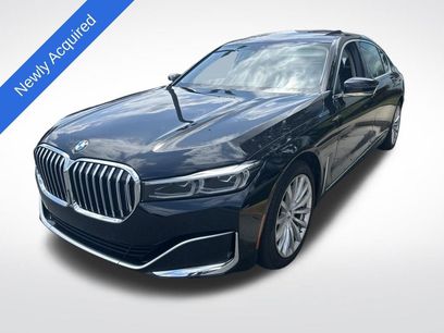 Used 2022 BMW 740i xDrive w/ Premium Package