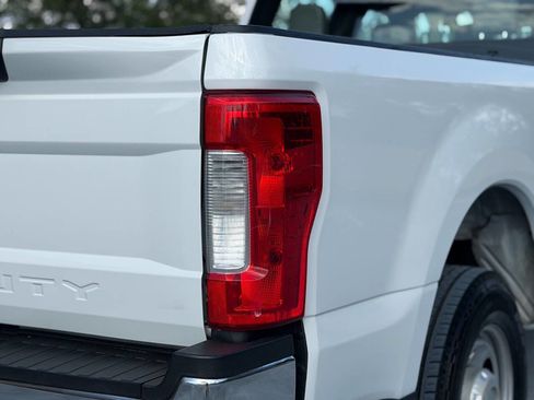 Used 2018 Ford F250 XL w/ Power Equipment Group image 22