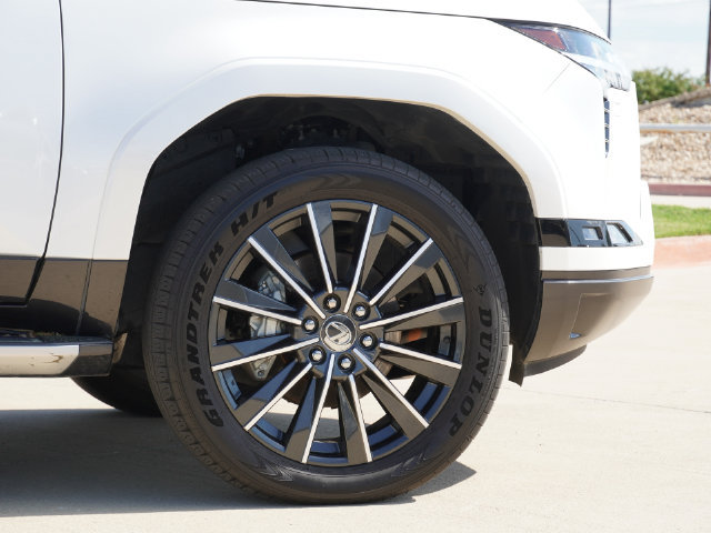 Used 2025 Lexus GX 550 w/ Accessory Package (Z1) AWD/4WD image 19