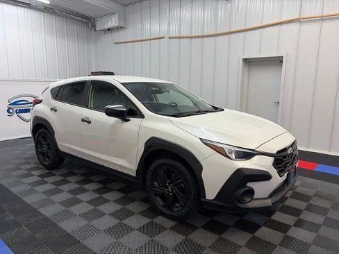 Used 2024 Subaru Crosstrek 2.0i AWD/4WD image 3