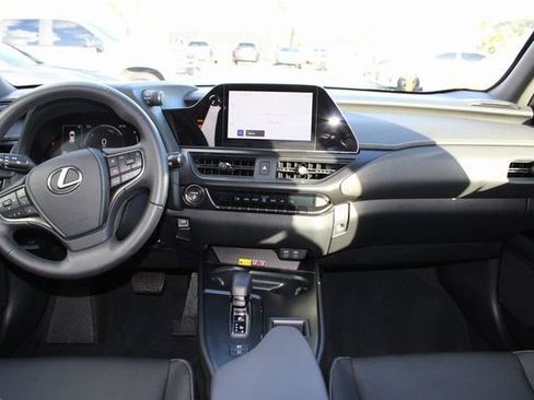 Certified 2025 Lexus UX 300h FWD image 10