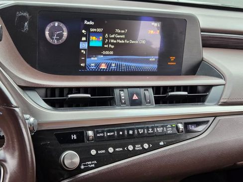 Used 2021 Lexus ES 300h w/ Premium Package FWD image 22