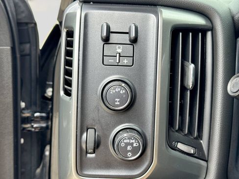 Used 2019 Chevrolet Silverado 2500 LT w/ Custom Sport Edition AWD/4WD image 32