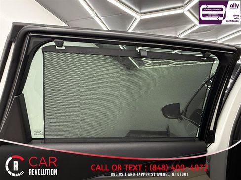 Used 2023 INFINITI QX60 Sensory w/ Cargo Package image 47