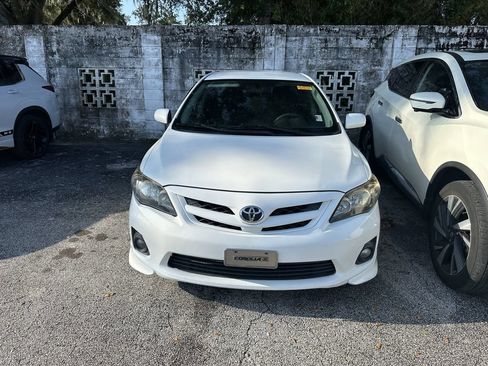 Used 2013 Toyota Corolla FWD image 8