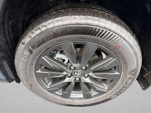 Used 2026 Toyota RAV4 XLE Premium FWD image 11