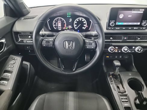 Used 2025 Honda Civic Sport image 16