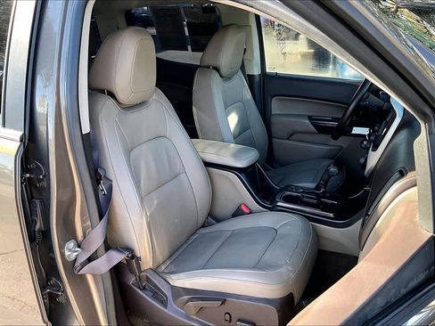 Used 2015 GMC Canyon SLT w/ Driver Alert Package image 8