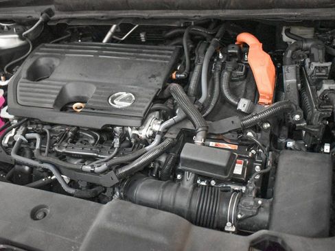 Used 2025 Lexus RX 350 w/ Convenience Package image 10