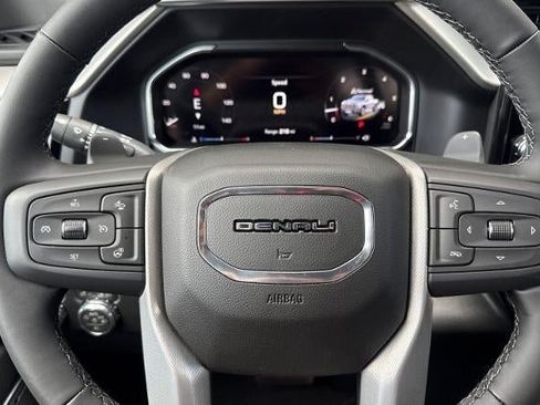 New 2026 GMC Sierra 1500 Denali w/ Denali Reserve Package AWD/4WD image 26
