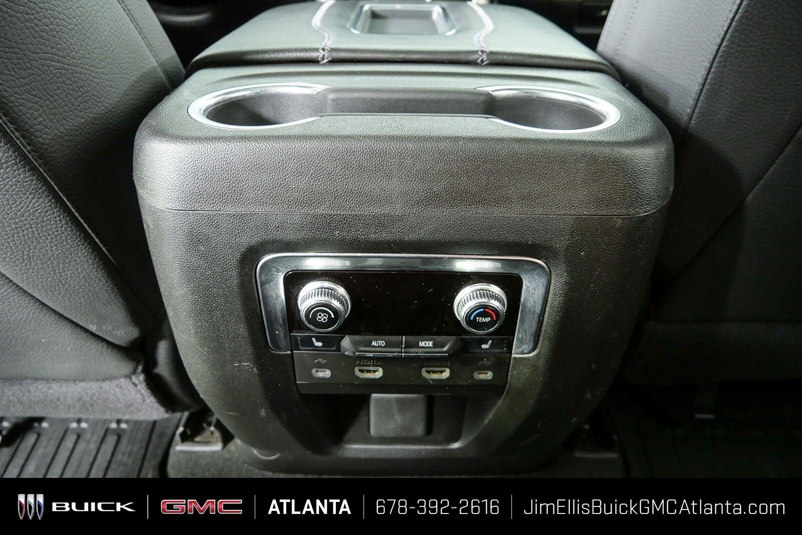 Used 2021 GMC Yukon Denali w/ Denali Ultimate Package RWD image 22