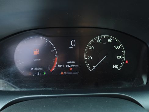 Certified 2024 Honda HR-V LX image 25