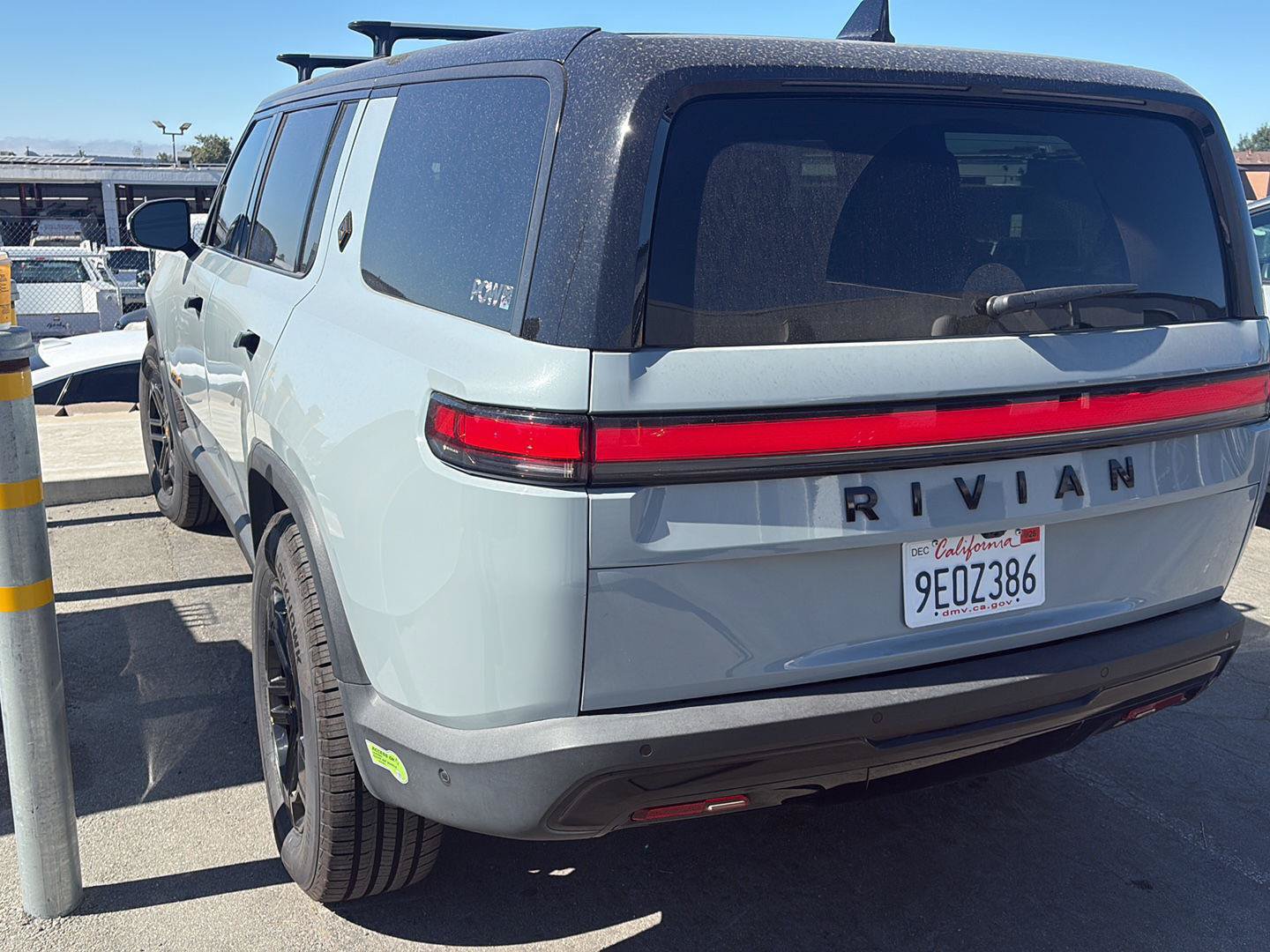 Used 2022 Rivian R1S Launch Edition Quad AWD/4WD image 6