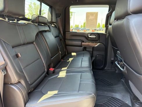 Used 2020 Chevrolet Silverado 3500 High Country w/ Z71 Off-Road Package AWD/4WD image 26