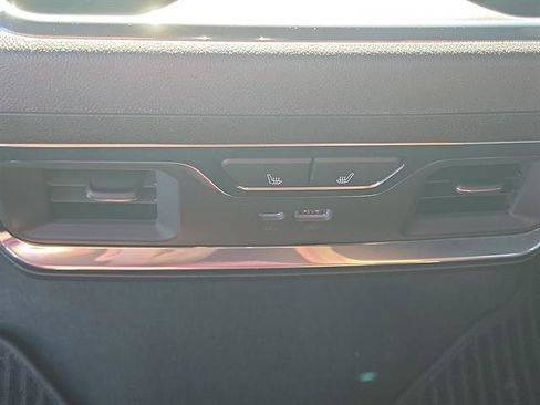 Used 2025 GMC Sierra 2500 Denali Ultimate w/ Max Trailering Package image 39