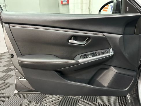 Used 2024 Nissan Sentra SR image 17