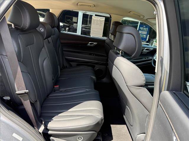 Used 2024 Genesis GV80 2.5T AWD/4WD image 17