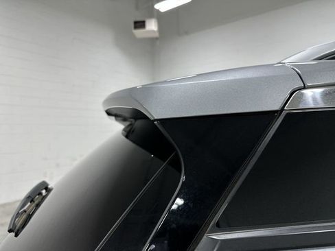 Used 2023 GMC Terrain SLT AWD/4WD image 23