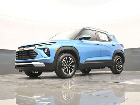 New 2026 Chevrolet TrailBlazer LT w/ Convenience Package FWD image 56
