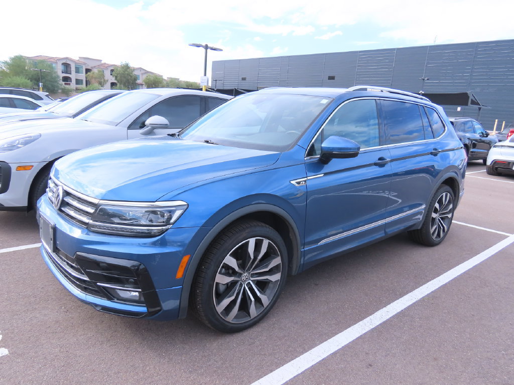 Used 2020 Volkswagen Tiguan SEL Premium R-Line AWD/4WD image 2