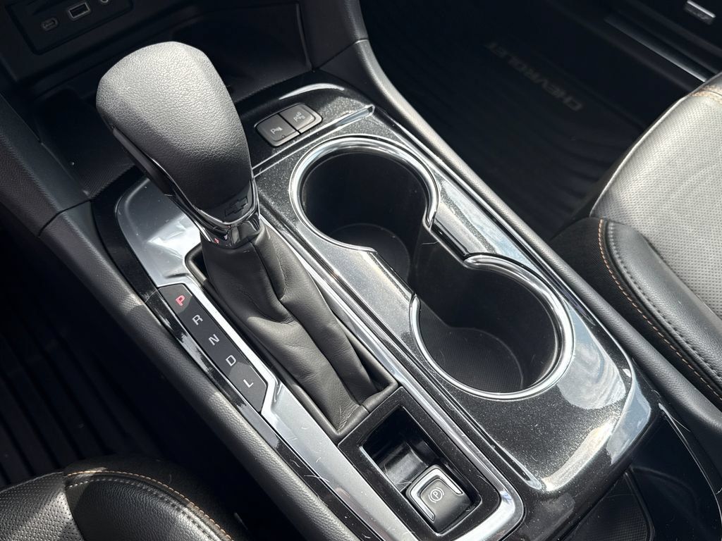 Certified 2024 Chevrolet Equinox Premier FWD image 26