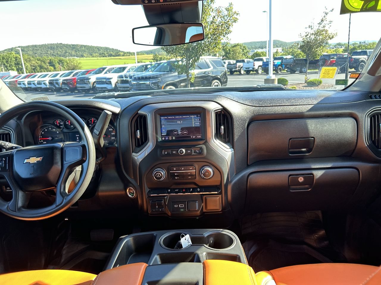 Used 2025 Chevrolet Silverado 2500 W/T AWD/4WD image 18
