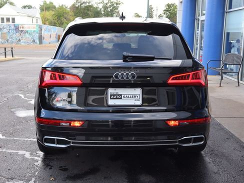 Used 2018 Audi SQ5 Premium Plus w/ S Sport Package AWD/4WD image 4