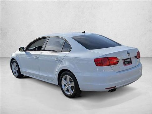 Used 2014 Volkswagen Jetta TDI image 7