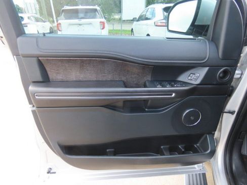 Used 2018 Ford Expedition Max Limited w/ Equipment Group 302A RWD image 23