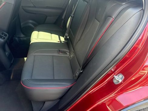 Used 2023 Buick Envision Essence w/ Sport Touring Package FWD image 10