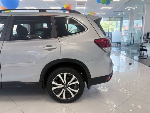 Used 2020 Subaru Forester Limited AWD/4WD image 7