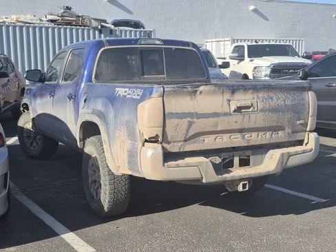 Used 2022 Toyota Tacoma TRD Off-Road image 7