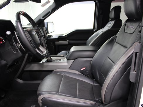 Used 2018 Ford F150 Raptor w/ Equipment Group 802A Luxury AWD/4WD image 12