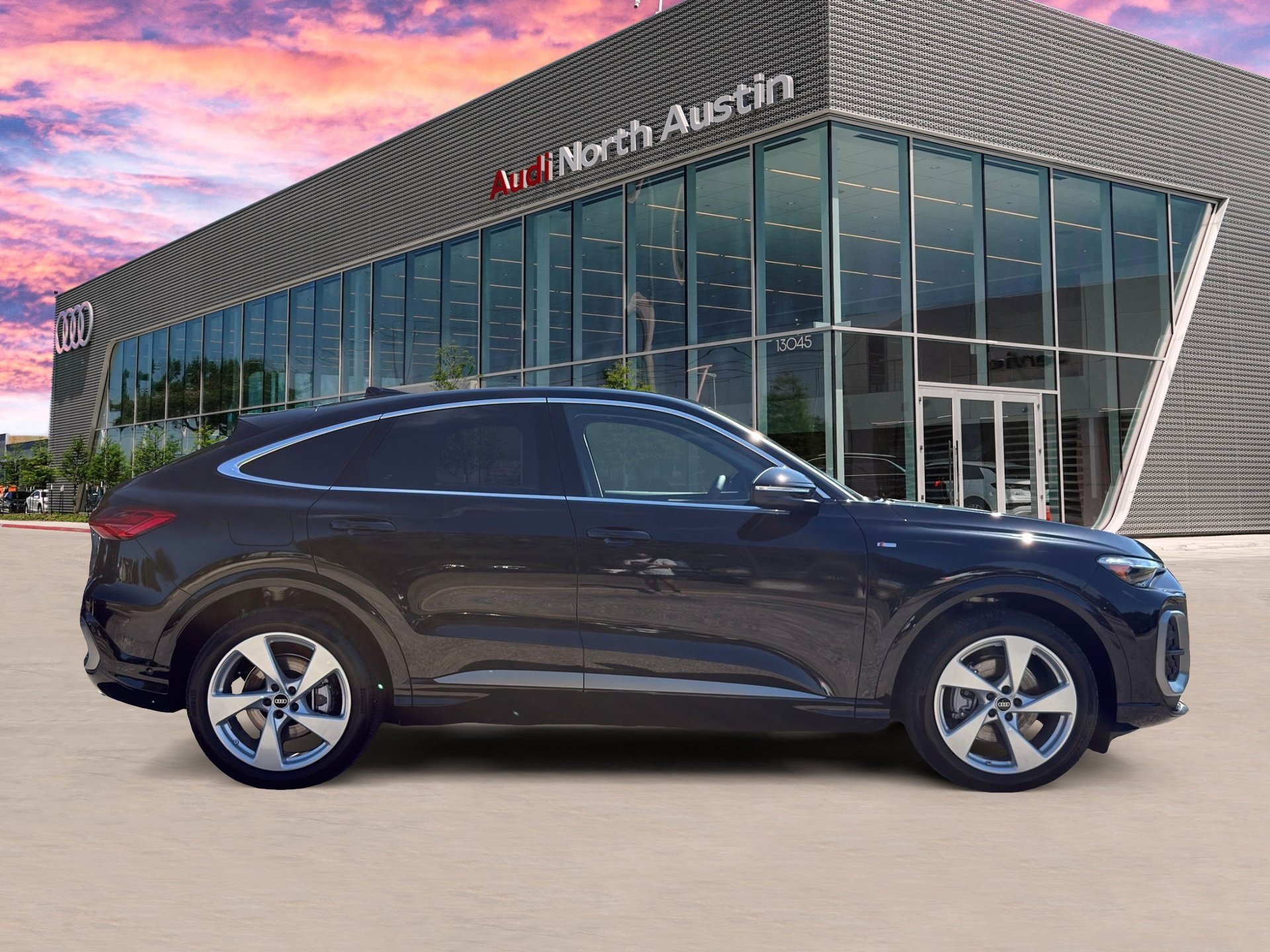 New 2026 Audi Q5 Prestige AWD/4WD image 8