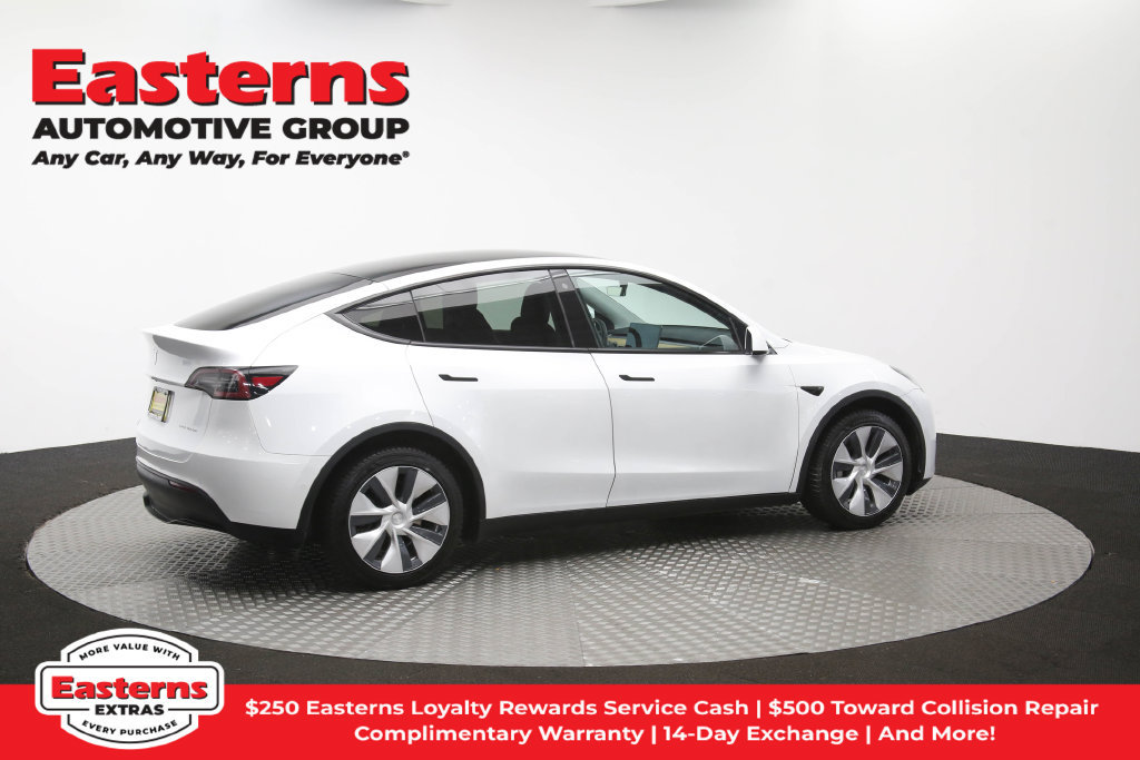 Used 2020 Tesla Model Y Long Range AWD/4WD image 38